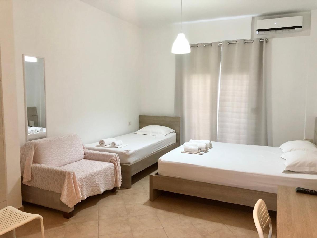 Vila Gjoni Sarande Luaran gambar