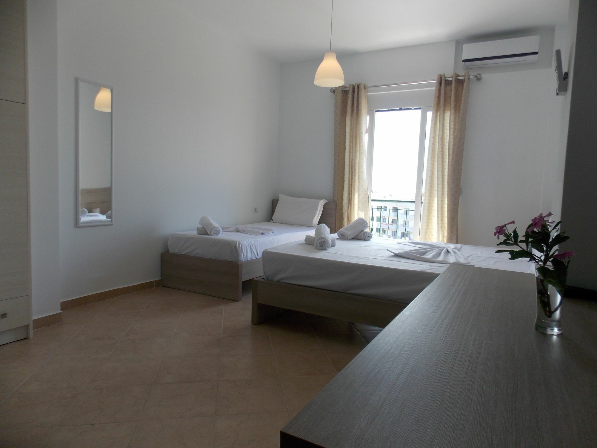 Vila Gjoni Sarande Luaran gambar